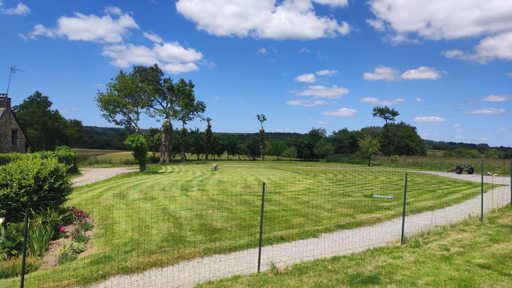 Broceliande Calme Breton, Spa, Wifi, Amazon-Disney Tv, 4 Lits, Freebox Revolution,Draps, Cafe, The Guer Zewnętrze zdjęcie